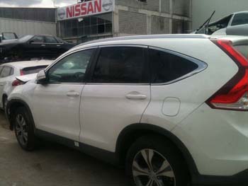 HONDA CR-V ÇIKMA KELEBEK CAMI OTO GÜVEN 'DE